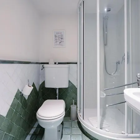 Piazza Dei Ciompi With Private Garden Apartment