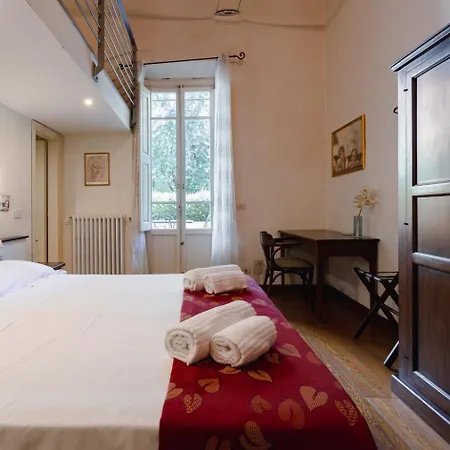 Piazza Ciompi With Private Garden *