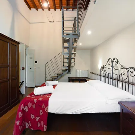Piazza Ciompi With Private Garden * Firenze