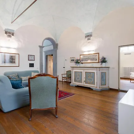 Appartamento Piazza Ciompi With Private Garden *